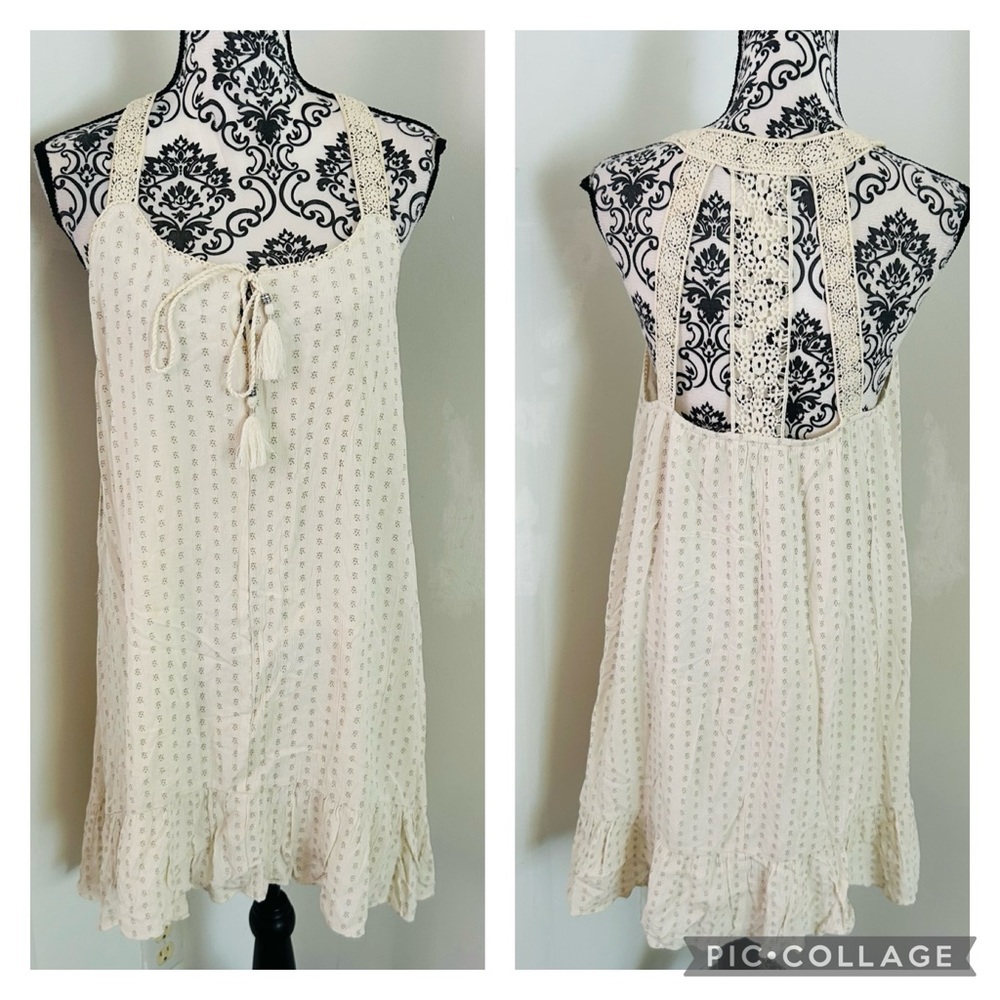 American Eagle Women’s Ivory  Sleeveless Tasseled Lace Crochet Back Mini Dress M